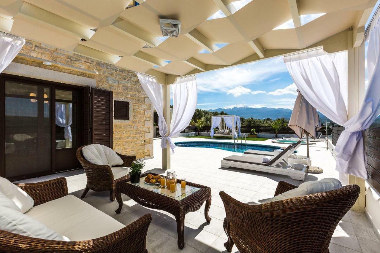 Caramel Villa, With 40M2 Pool & Spa Whirlpool, By Thinkvilla Panormos  Екстер'єр фото